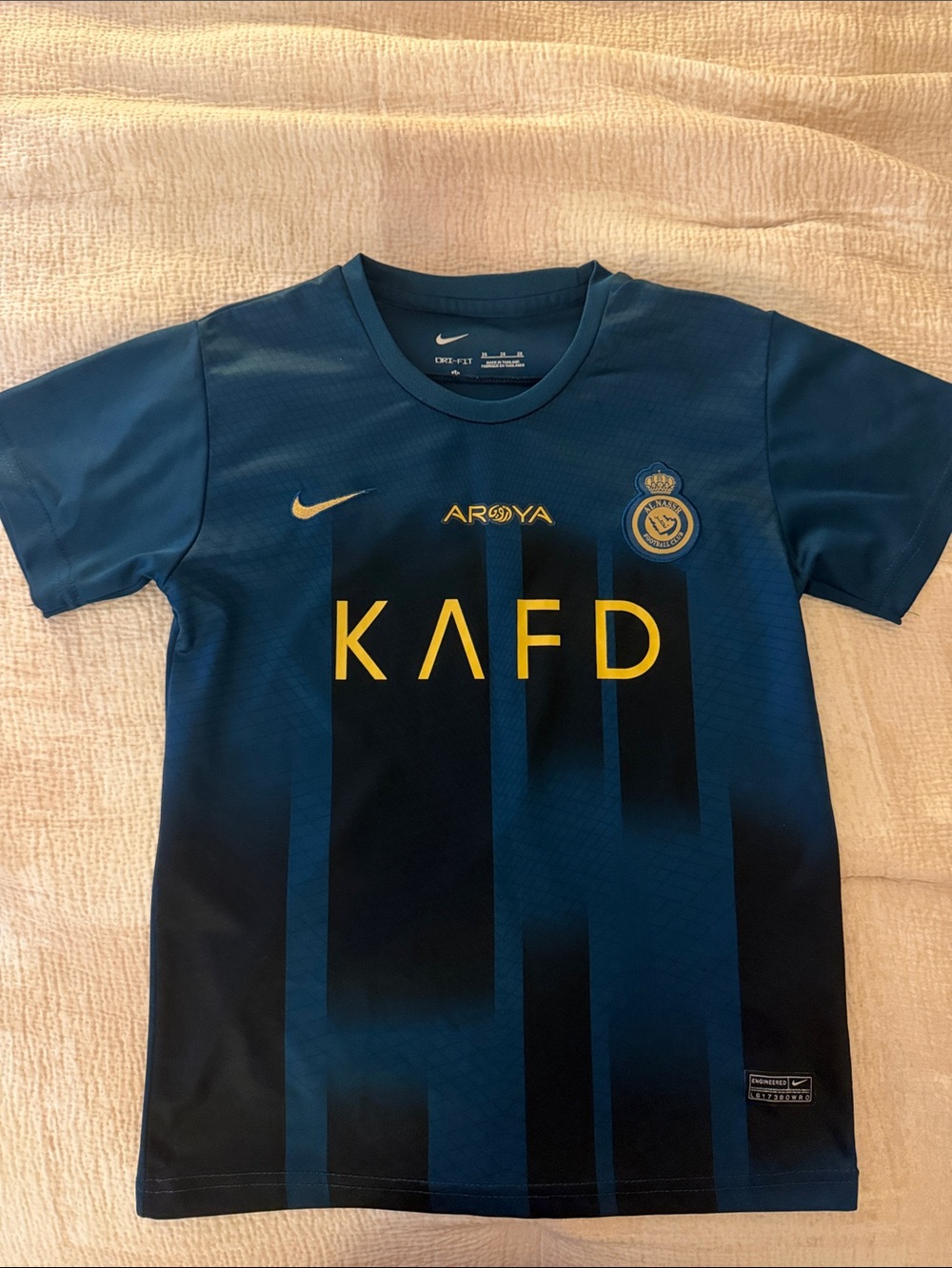 Nike Boys Cristiano Ronaldo Jersey Size 26 - Picture 2 of 3